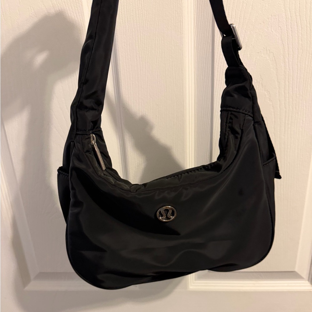 lululemon athletica Classic Black Shoulder Bag